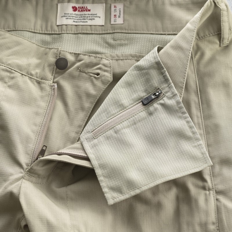 Abisko Shade Trousers W - Limestone Fjällräven Limestone