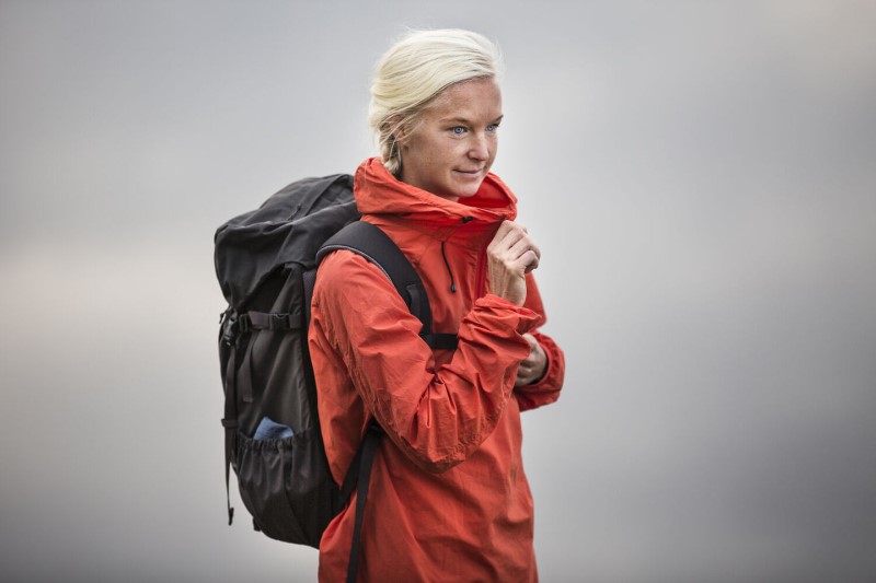 Fjällräven Brand Kaipak 28 Stone Grey